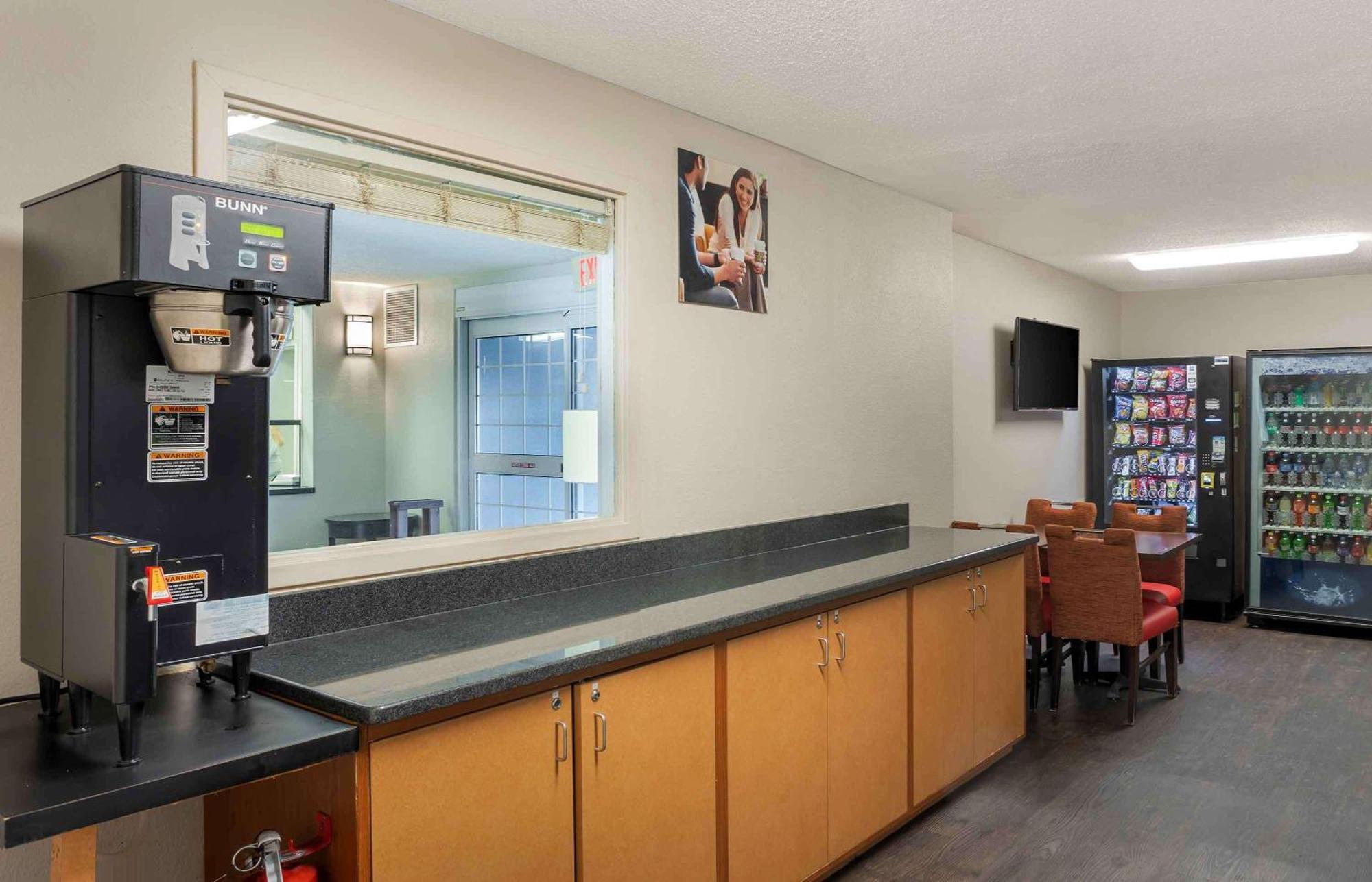 Extended Stay America Select Suites - Wilkes - Barre - Scranton Wilkes-Barre Exterior foto